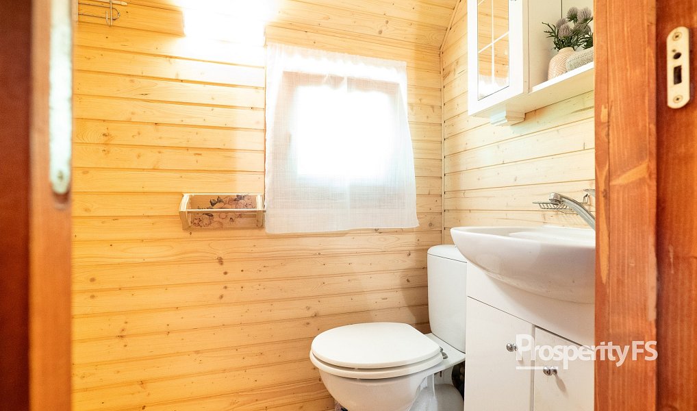 Prodej chaty/chalupy 60 m² s pozemkem 1 088 m², Chyňava – náhled fotky 15