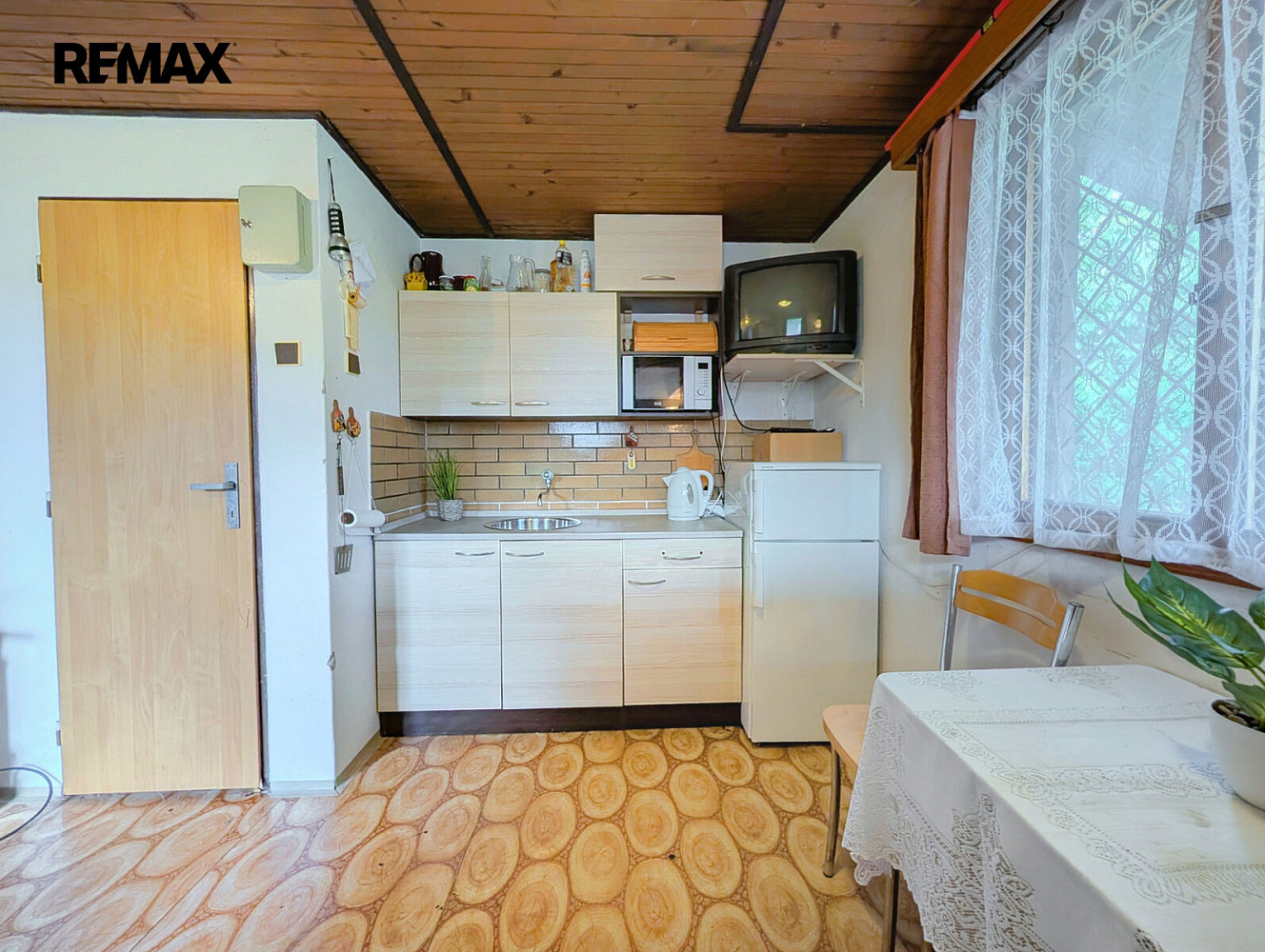 Prodej chaty/chalupy 16 m² s pozemkem 273 m² – fotografie 5
