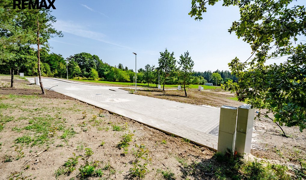 Prodej stavebního pozemku 1 061 m², Kolín – náhled fotky 14