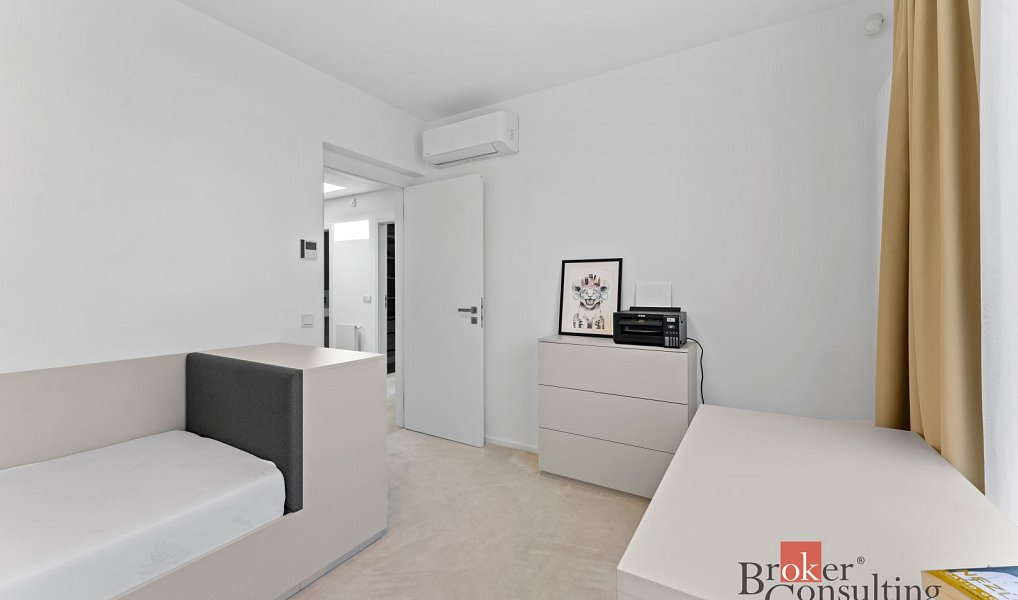 Pronájem domu 162 m² s pozemkem 916 m², Průhonice – náhled fotky 22