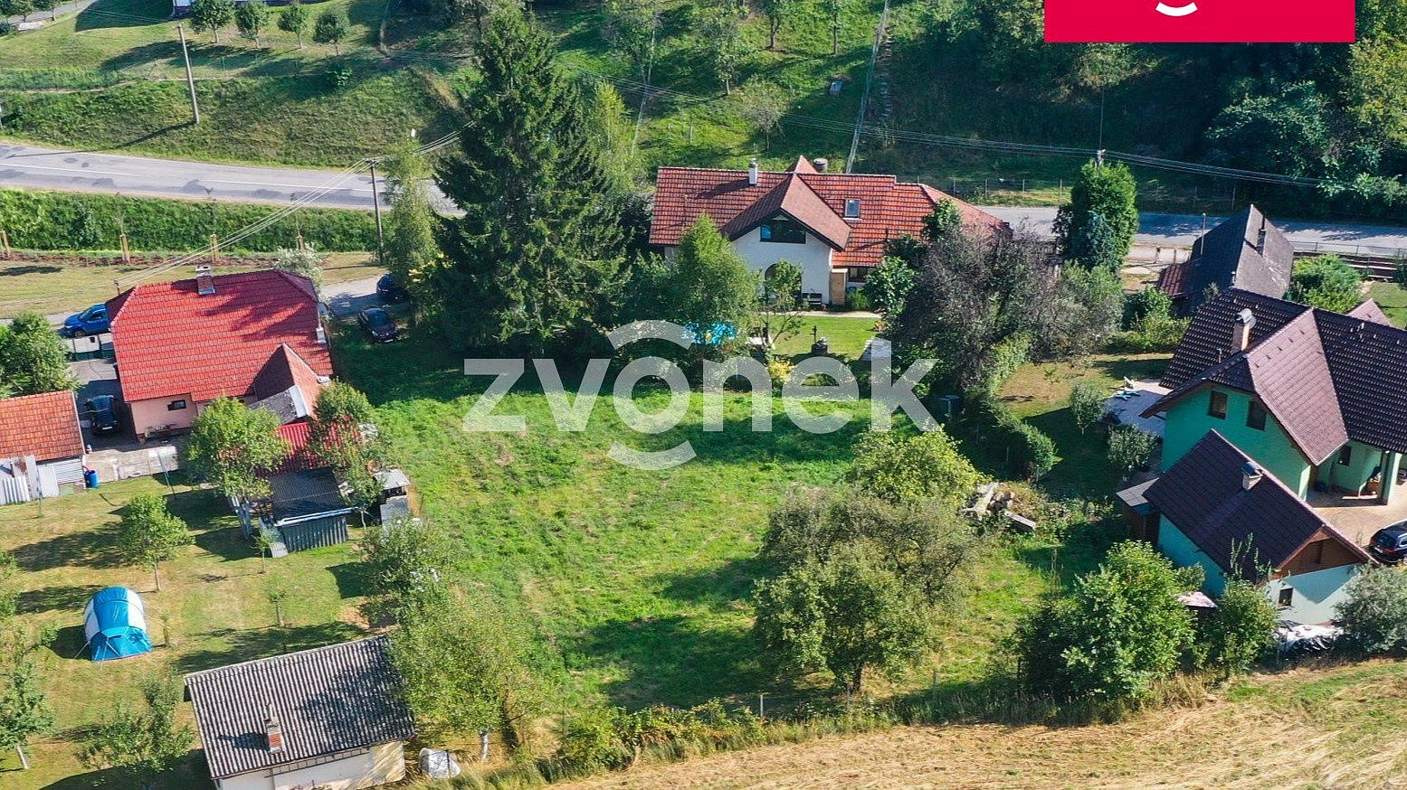 Prodej stavebního pozemku 923 m² – fotografie 3