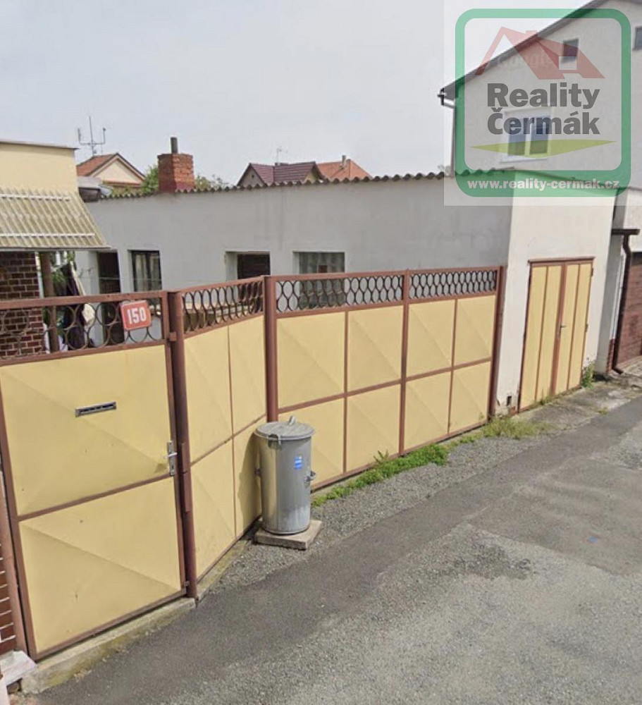 Garáž 22 m2 - ul. Italská, Holýšov, okr. Plzeň-jih – fotografie 2