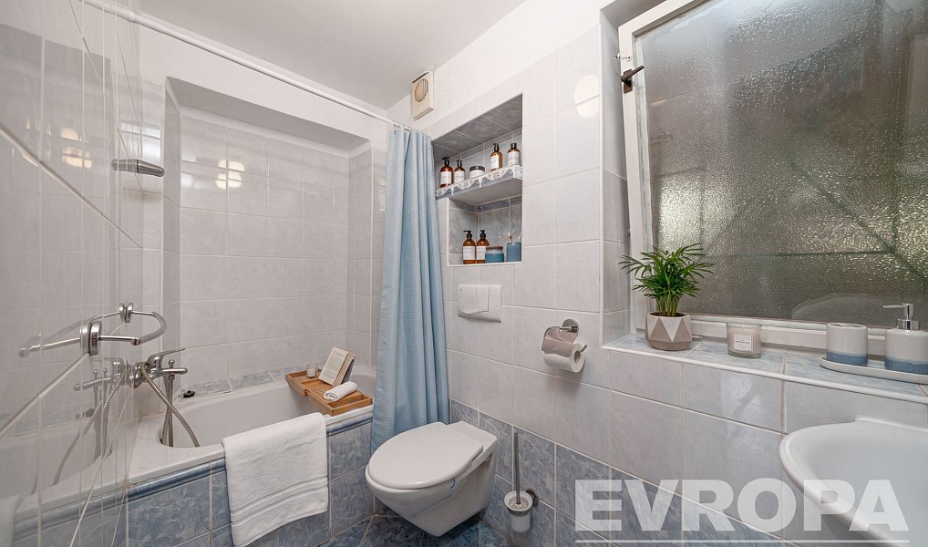 Prodej chaty/chalupy 100 m² s pozemkem 907 m², Bílá Třemešná – náhled fotky 10