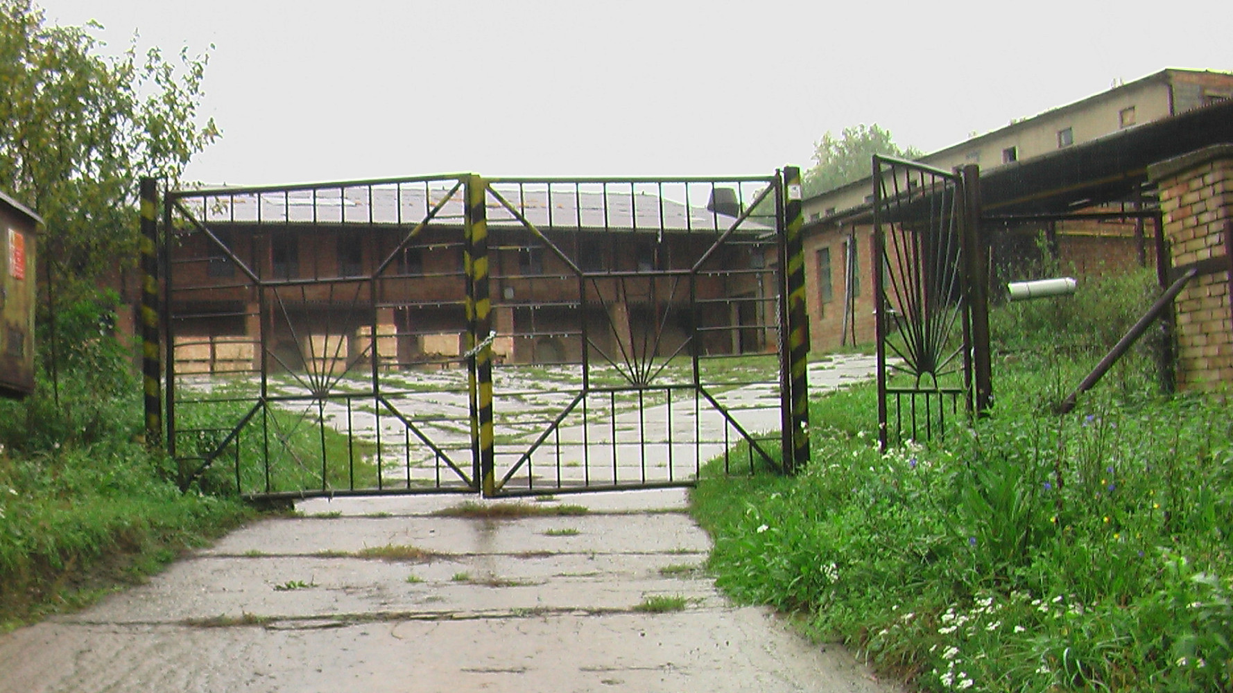 Prodej výrobních prostor 25 000 000 m² – fotografie 5