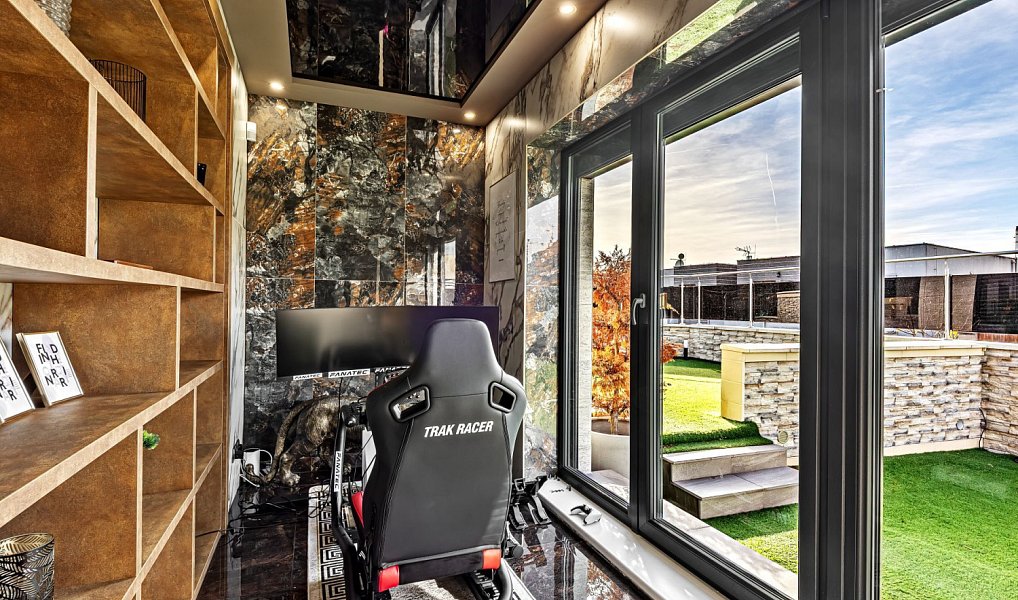 Prodej domu 378 m² s pozemkem 1 166 m², Králův Dvůr – náhled fotky 23