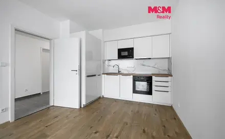 Prodej bytu 2+kk 66 m², Safírová, Plzeň - Újezd