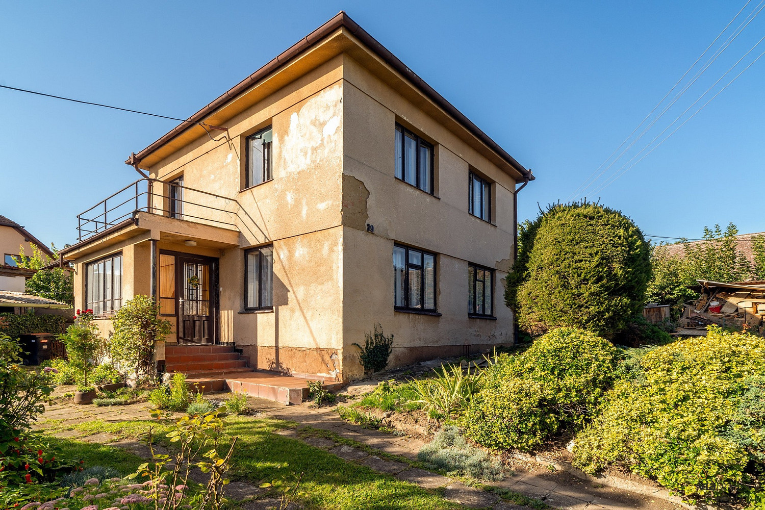 Prodej domu 175 m² s pozemkem 637 m² – fotografie 2