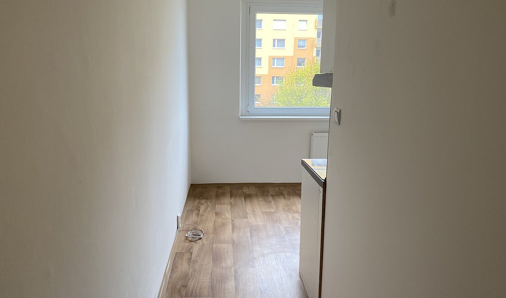 Pronájem bytu 1+1 40 m², Jirkov – náhled fotky 5