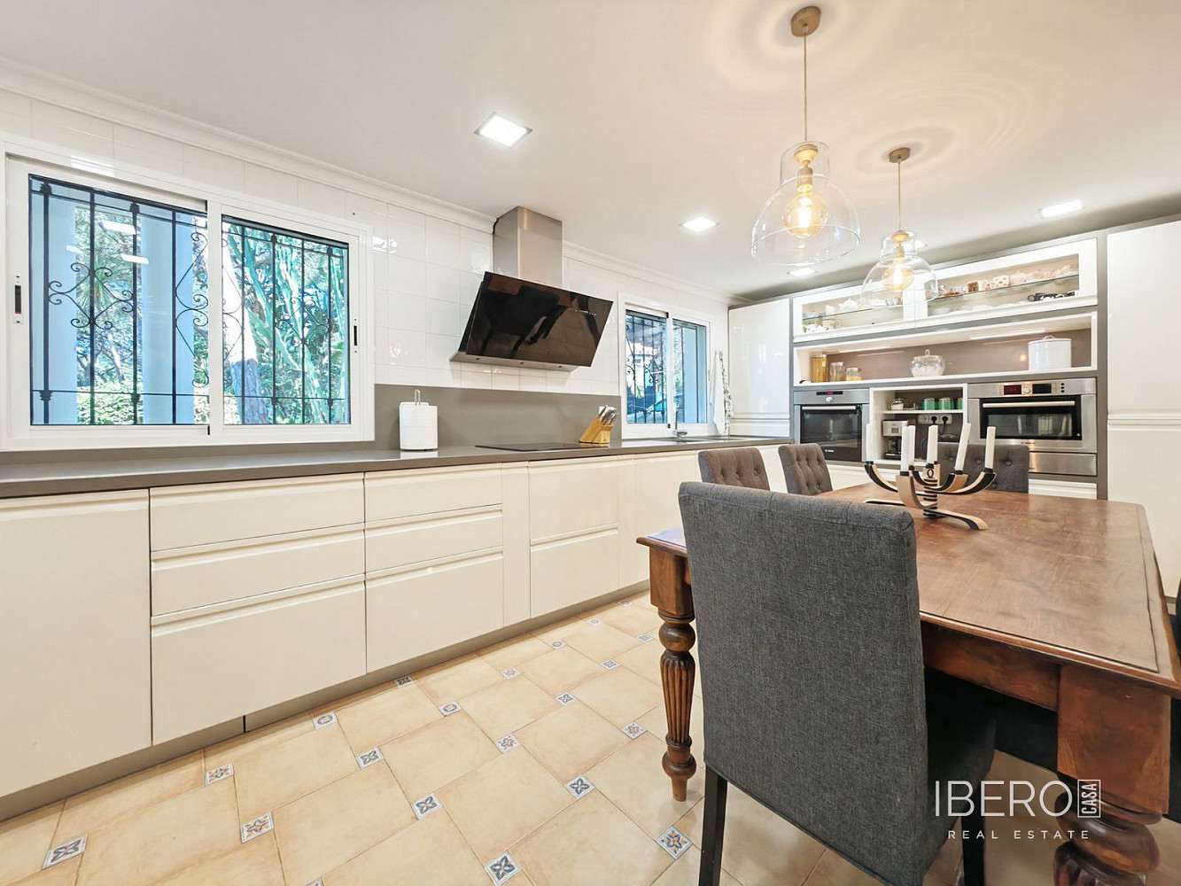 Casa 5+kk – Marbella, Urbanización Marbesa - Vista 5