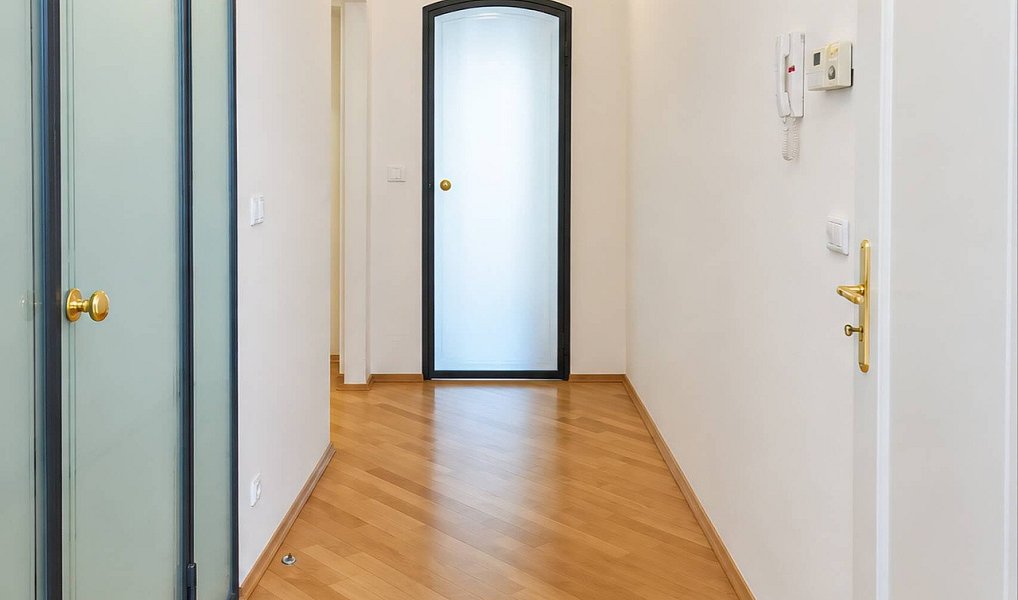 Pronájem bytu 4+kk 100 m², Praha – náhled fotky 8