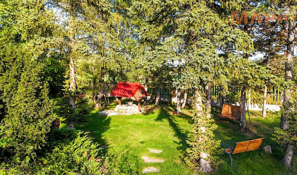 Prodej domu 154 m² s pozemkem 1 916 m², Žiželice – náhled fotky 8