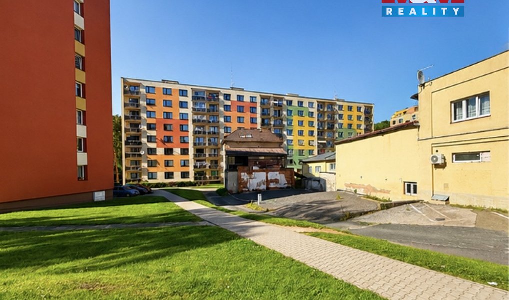 Prodej nájemního domu, činžáku 200 m², Náchod – náhled fotky 7