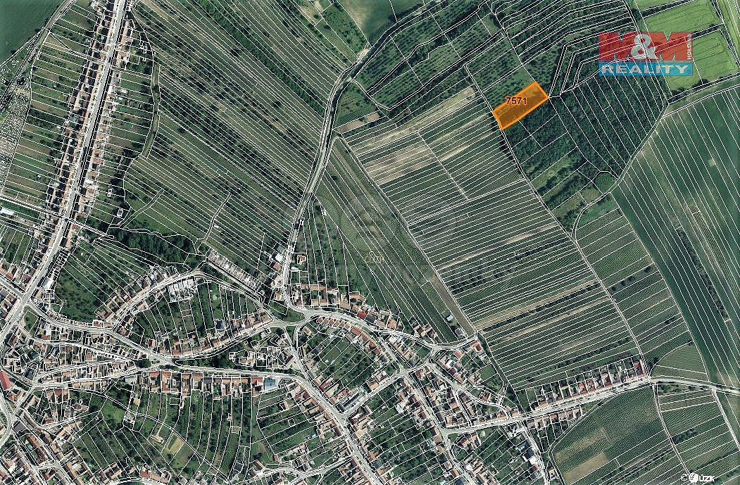 Prodej pole 940 m²