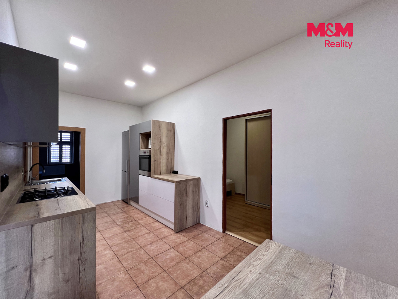 Pronájem bytu 2+1 67 m² – fotografie 3