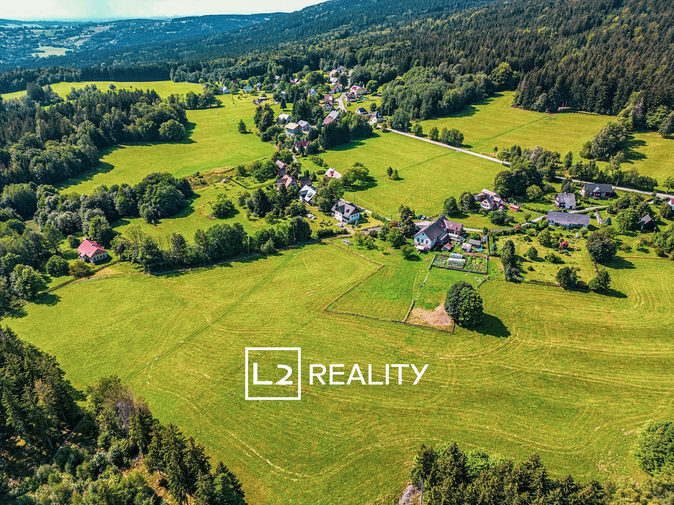 Prodej stavebního pozemku 5 296 m² – fotografie 3