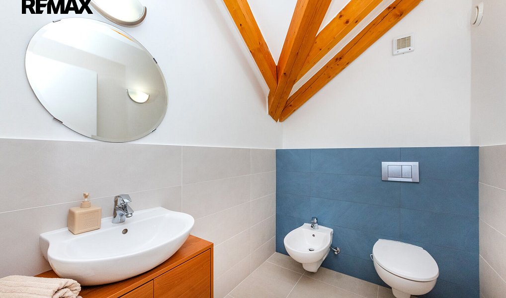 Prodej domu 300 m² s pozemkem 652 m², Praha – náhled fotky 27