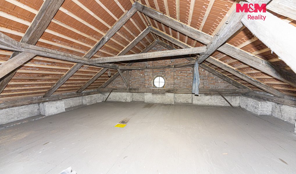 Prodej ubytovacího objektu 267 m², Žleby – náhled fotky 25