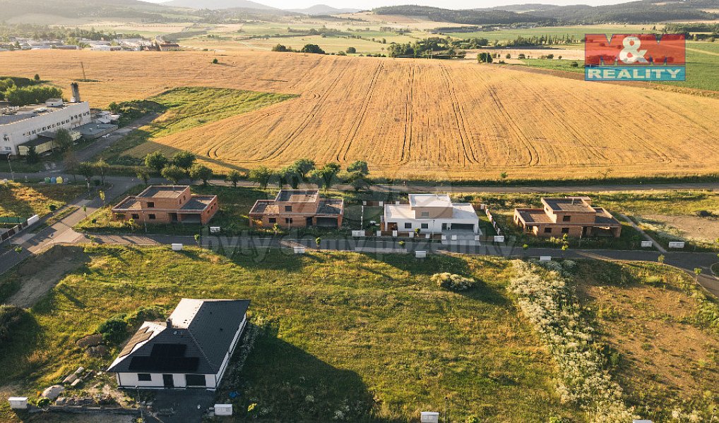 Prodej domu 233 m² s pozemkem 732 m², Klatovy – náhled fotky 3