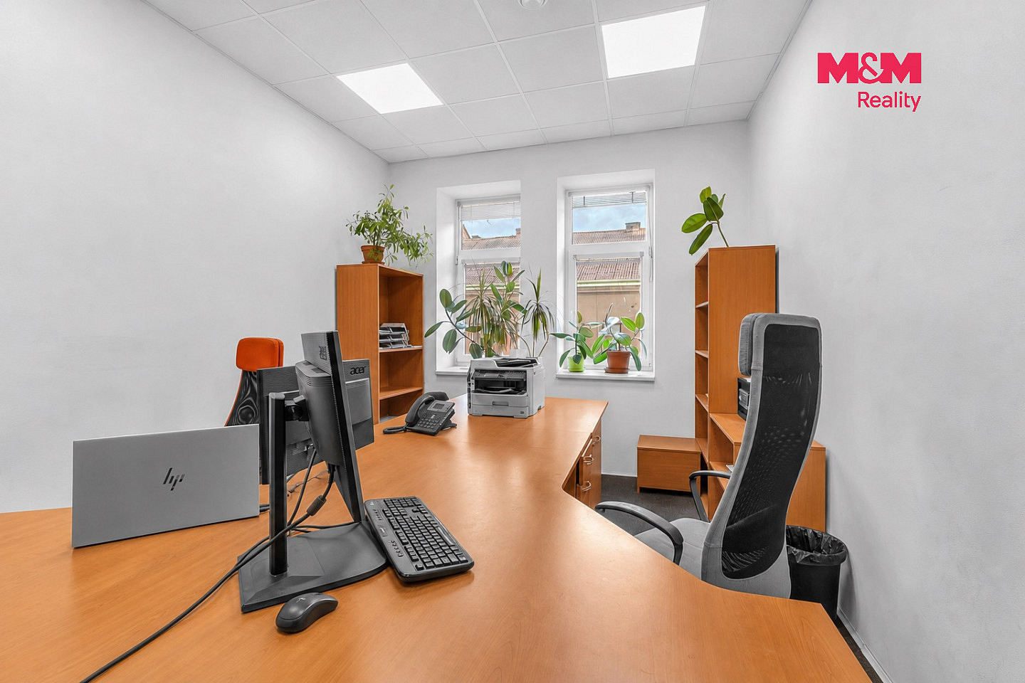 Pronájem kanceláře 136 m² – fotografie 3