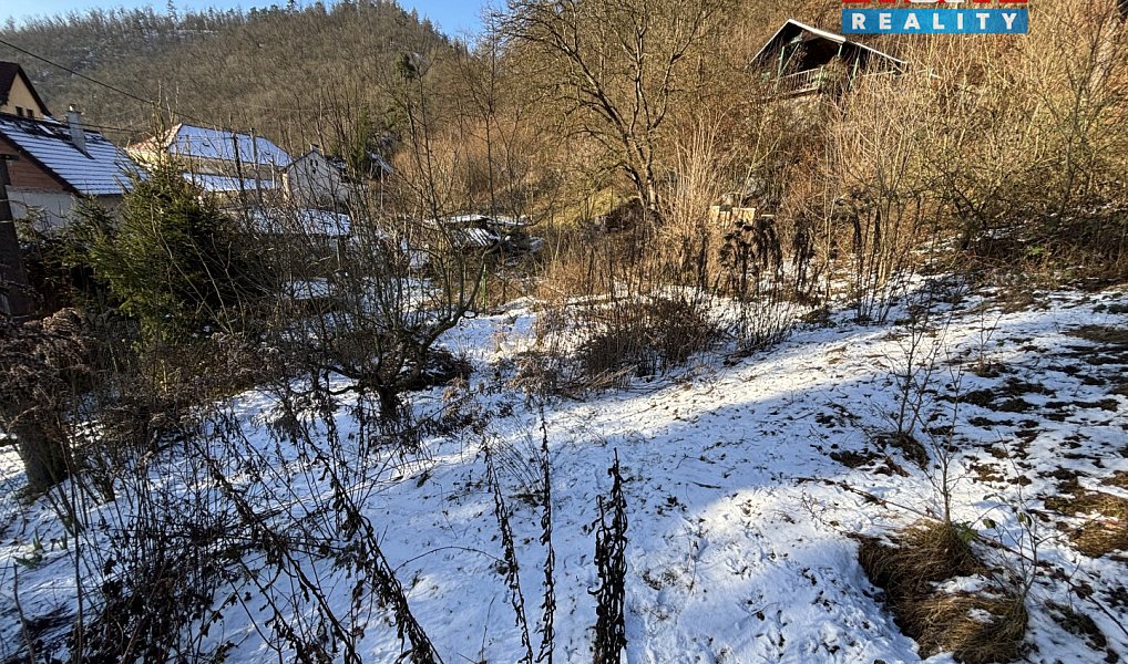 Prodej stavebního pozemku 1 701 m², Jílové u Prahy – náhled fotky 3