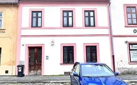 Prodej domu 200 m² s pozemkem 40 m², Žižkovo náměstí, Žatec, okres Louny