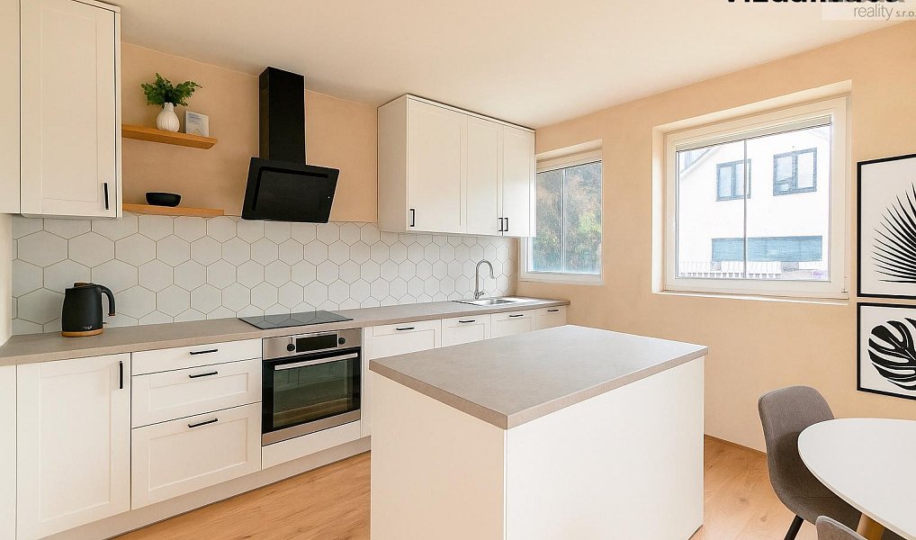 Prodej domu 126 m² s pozemkem 873 m², Teplice – náhled fotky 3