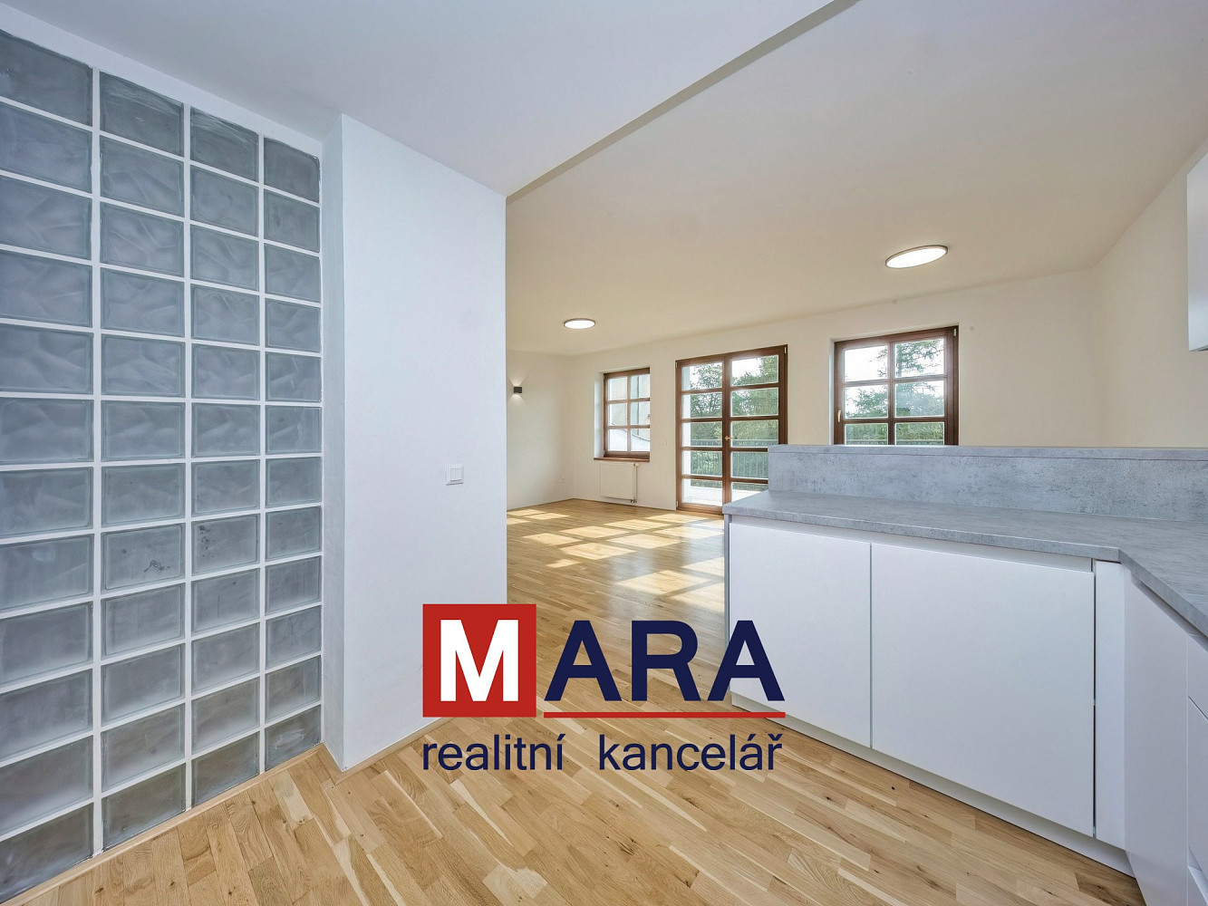 Prodej domu 332 m² s pozemkem 202 m² — photo 4