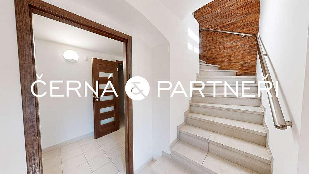 Prodej domu 142 m² s pozemkem 809 m² — photo 4