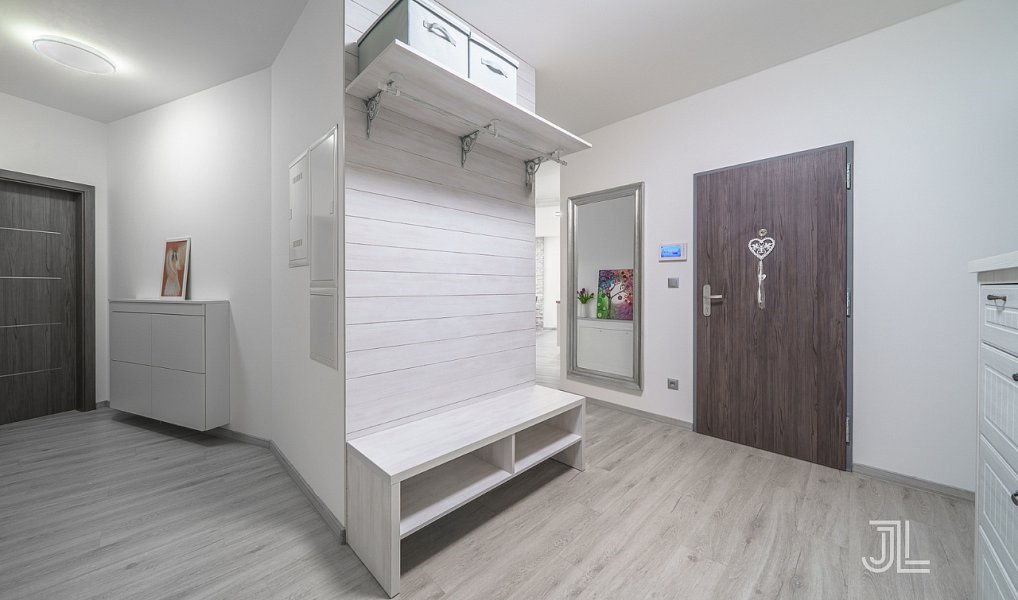 Prodej bytu 5+kk 120 m², Karlovy Vary – náhled fotky 19