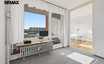 Prodej bytu 3+1 69 m², Famfulíkova, Praha 8 - Kobylisy