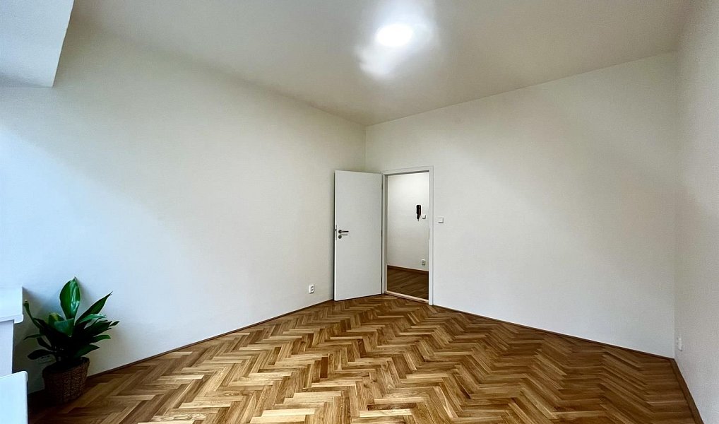 Pronájem bytu 2+1 50 m², Brno – náhled fotky 9