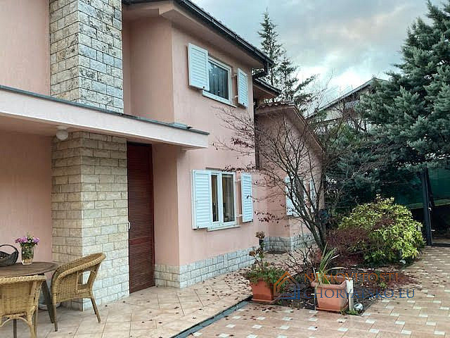 Prodej domu 240 m² s pozemkem 1 095 m² - Aanzicht 5