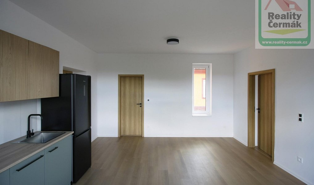 Pronájem bytu 3+kk 60 m², Holýšov – náhled fotky 4