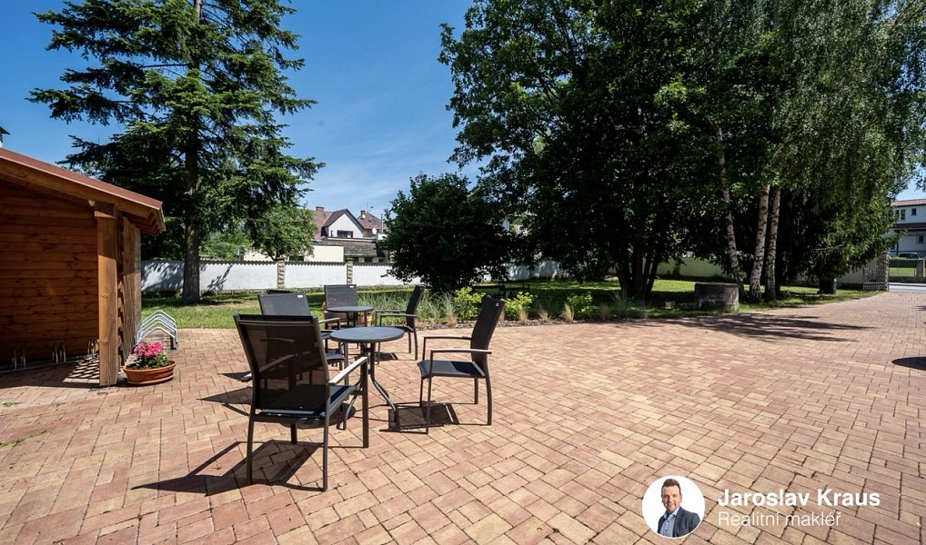 Prodej obchodních prostor 529 m², Lázně Bělohrad – náhled fotky 16