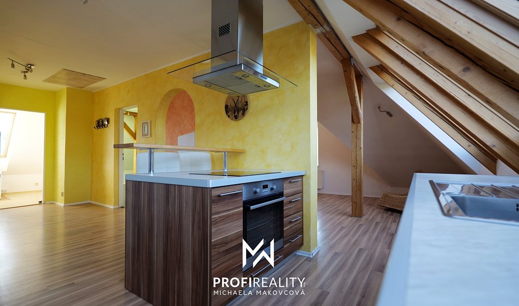 Pronájem bytu 2+1 70 m², Jablonec nad Nisou – náhled fotky 3