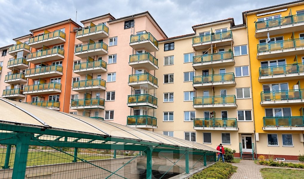 Pronájem bytu 1+kk 34 m², Praha – náhled fotky 9