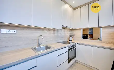 Prodej bytu 3+1 67 m², Na Honech II, Zlín