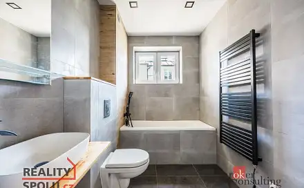 Pronájem bytu 2+kk 38 m², Cottonové, Ostrava - Mariánské Hory