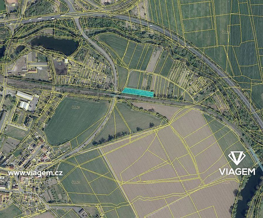 Zahrada 2 086 m², Podíl 25 % o výměře 522 m² – pohled 2