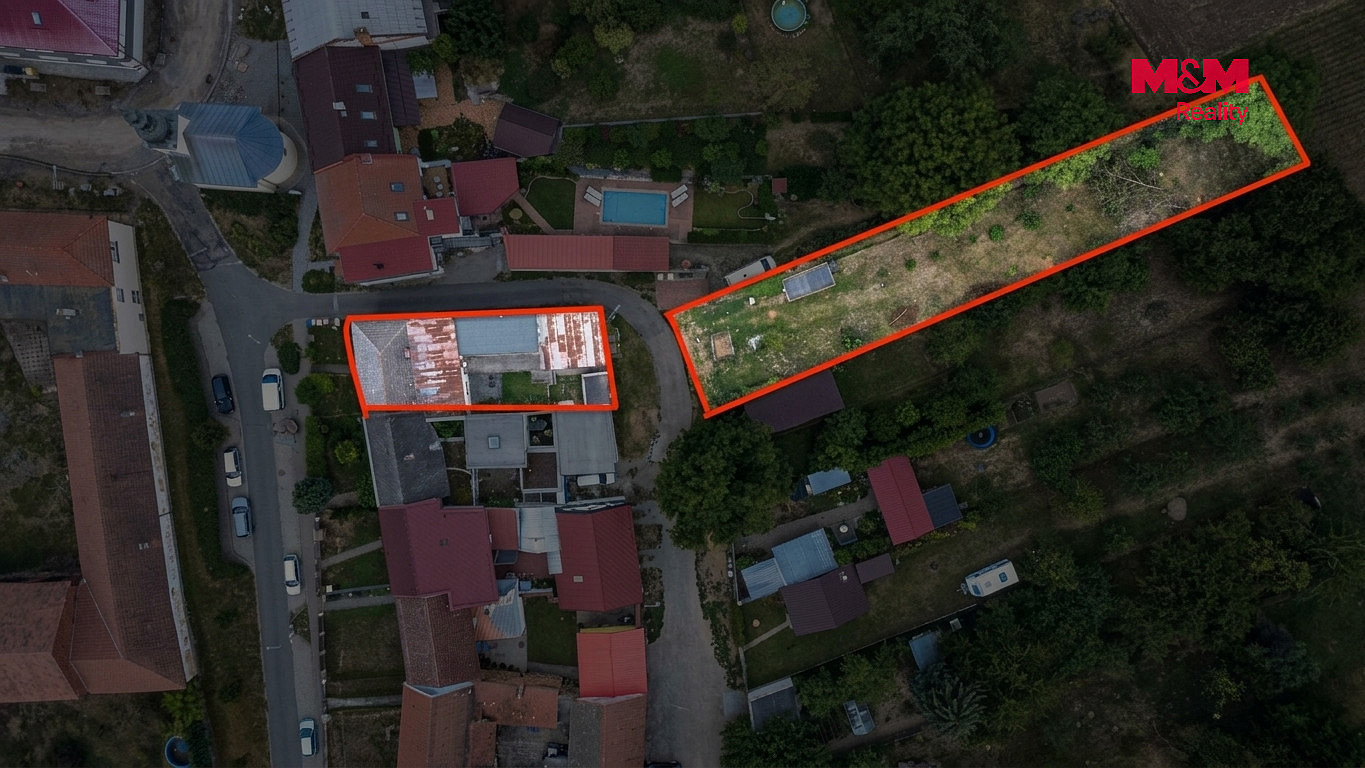 Prodej domu 200 m² s pozemkem 1 595 m² – fotografie 2