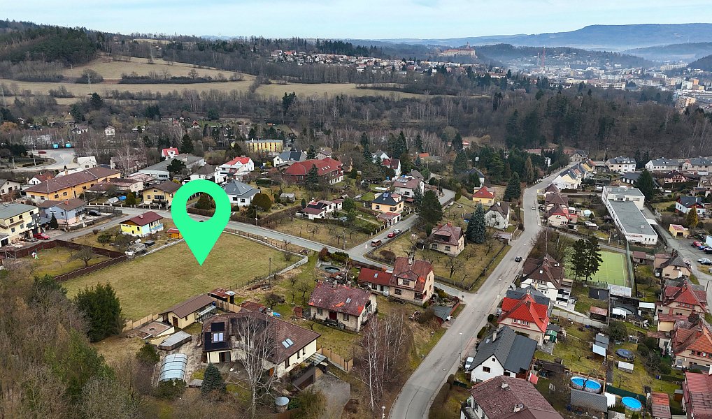 Prodej stavebního pozemku 2 782 m², Náchod – fotka 1 z 3