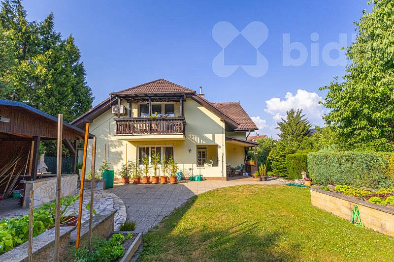 Prodej domu 300 m² s pozemkem 804 m² – fotografie 5