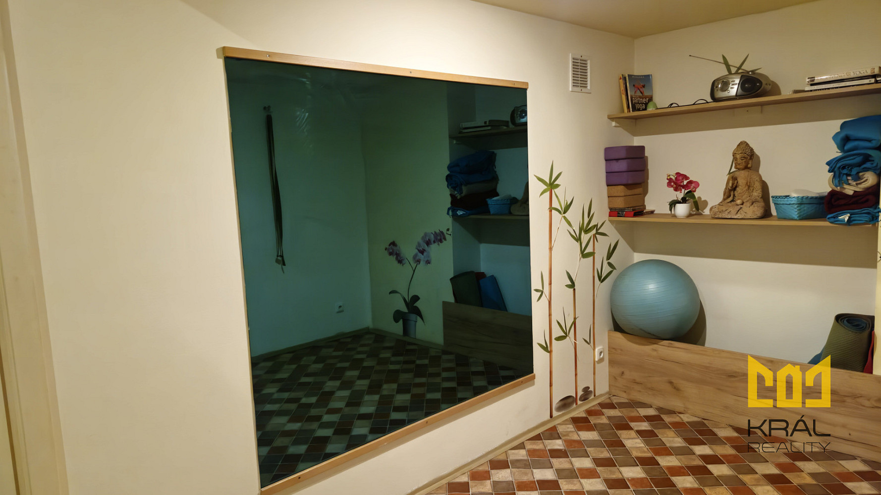 Pronájem obchodních prostor 15 m² – fotografie 4