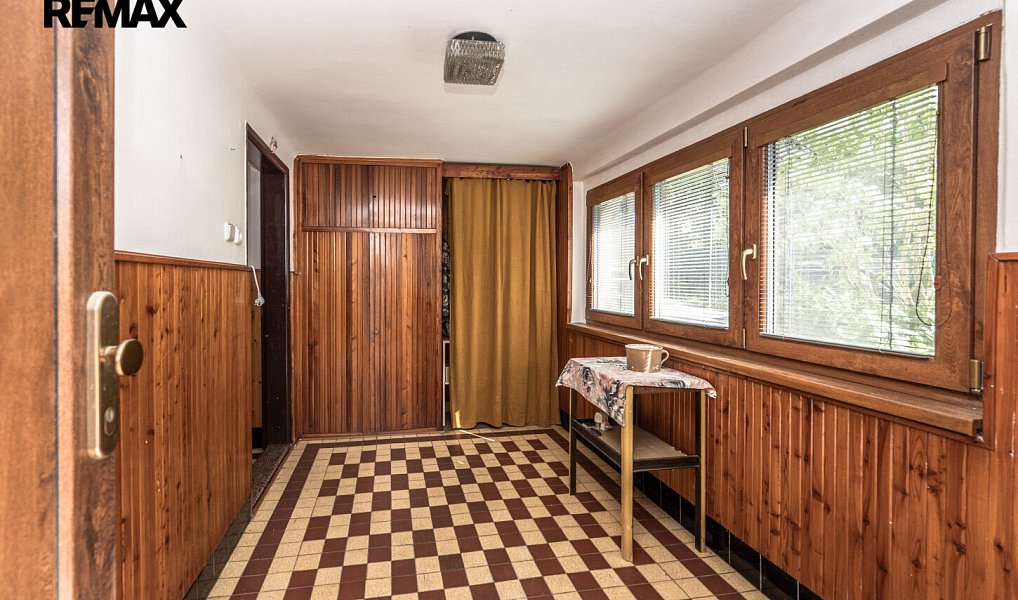 Prodej domu 182 m² s pozemkem 957 m², Kamenice – náhled fotky 17