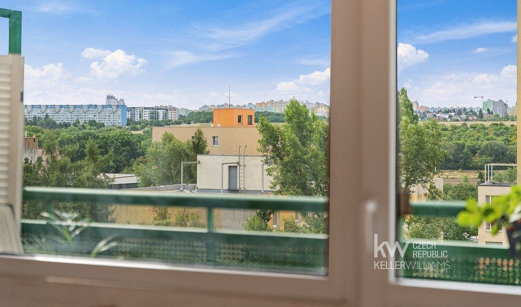 Prodej bytu 3+1 72 m², Praha – náhled fotky 19