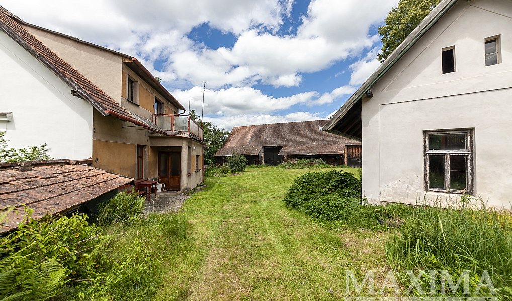 Prodej domu 147 m² s pozemkem 6 131 m², Dolní Kralovice – náhled fotky 3