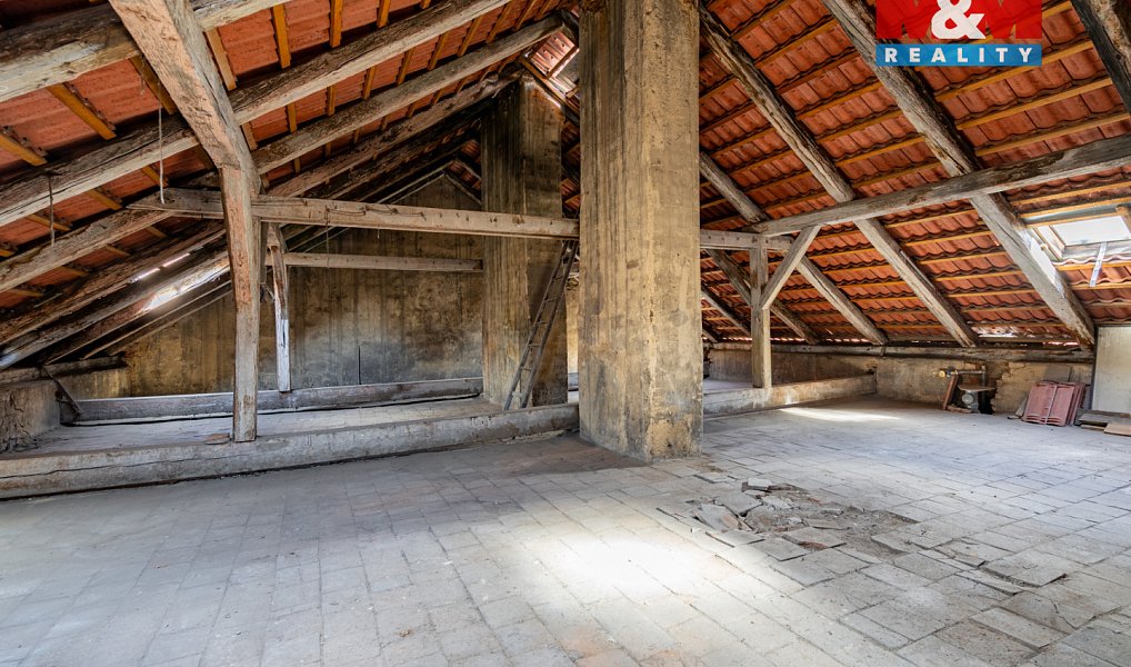 Prodej půdního prostoru, 126 m2, Praha, ul. Husitská, Praha – náhled fotky 12