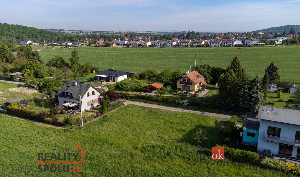 Prodej stavebního pozemku 1 000 m², Štěnovice – náhled fotky 9