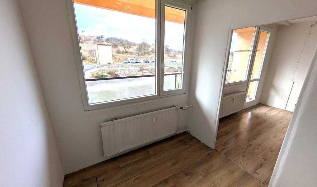Prodej bytu 1+1 34 m², Obrnice – náhled fotky 3