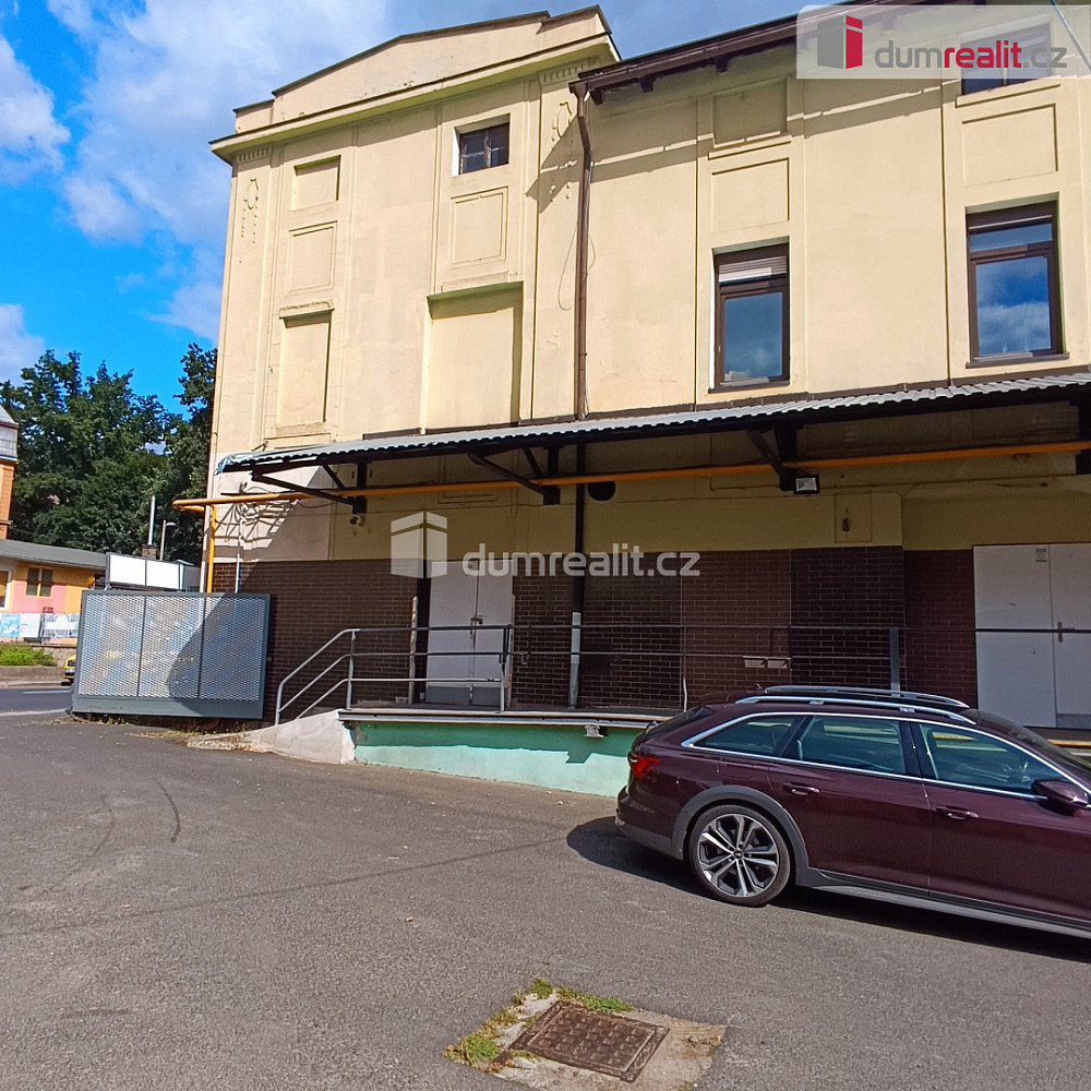 Pronájem výrobních prostor 1 466 m² — photo 2